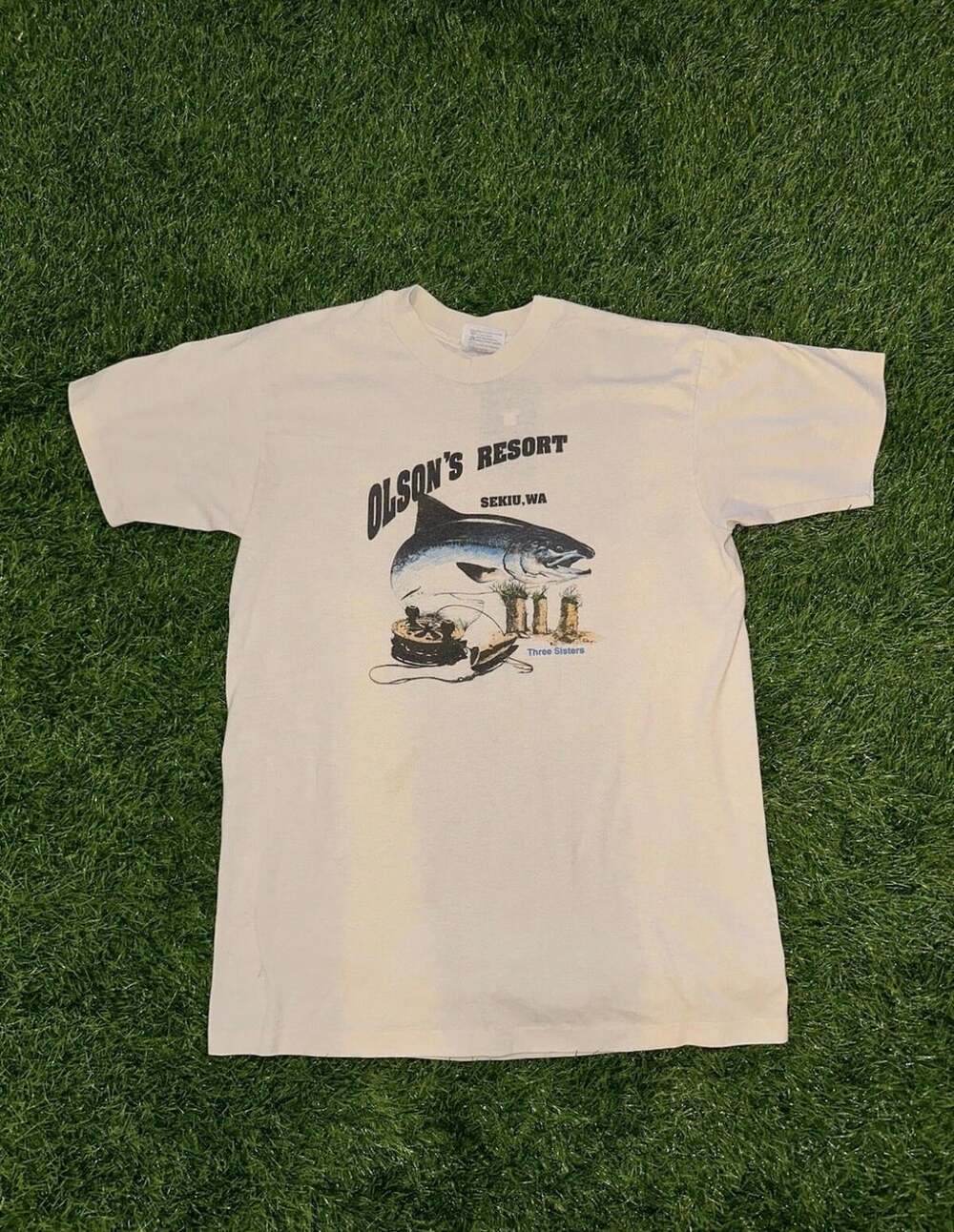 Vintage Hanes Fifty-Fifty Olson's Resort Sekiu, WA Salmon Fishing T-Shirt Size M